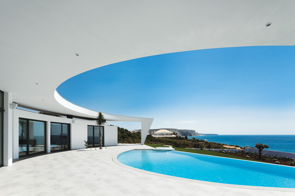 Casa Colunata, Mario Martins Atelier, Architecture, Portugal, Algarve Coast